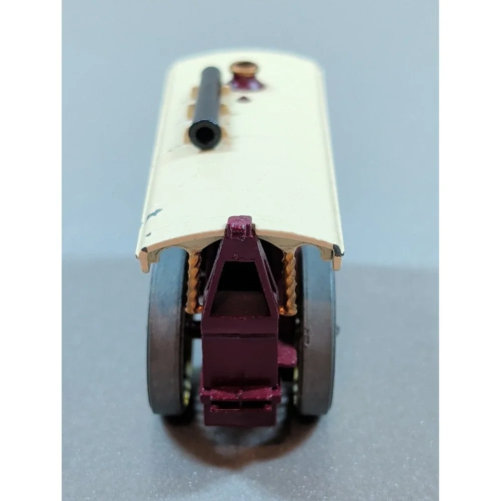 Lesney Matchbox Models of Yesteryear No 9‎ Fowler Showmans Engine Maroon Cream